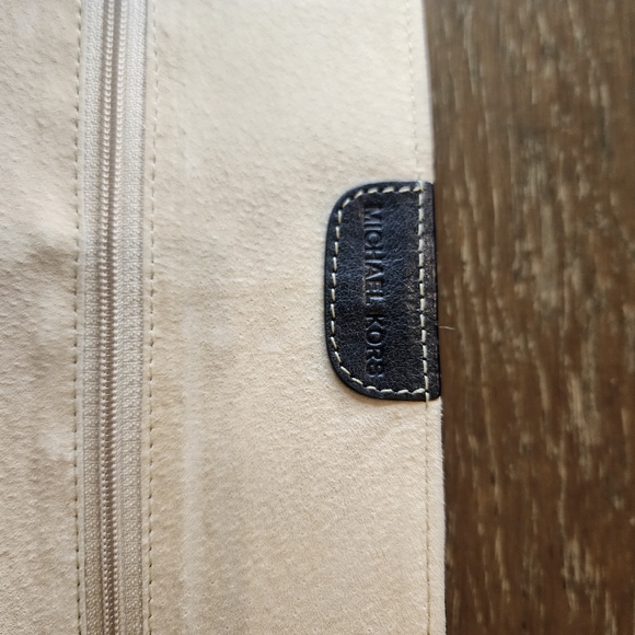 Michael Kors wallet watch case - Picture 5 of 7